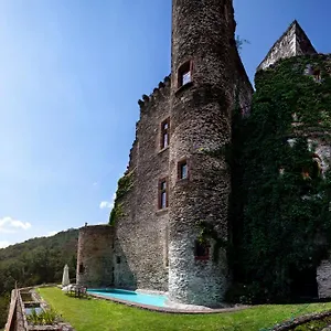 D'hôtes Au Château De , Belcastel (Aveyron) France